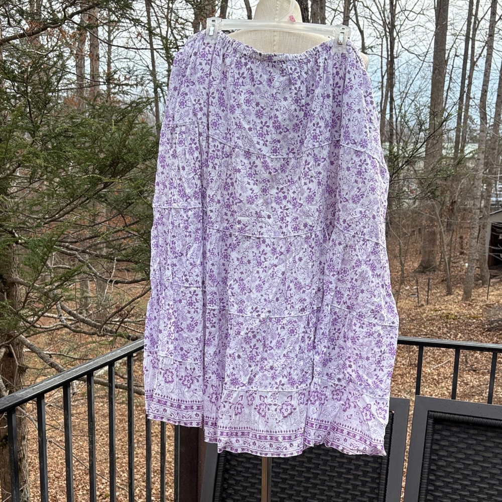 ellos floral purple white Skirt with elastic waistband lined 100% cotton sz 32W